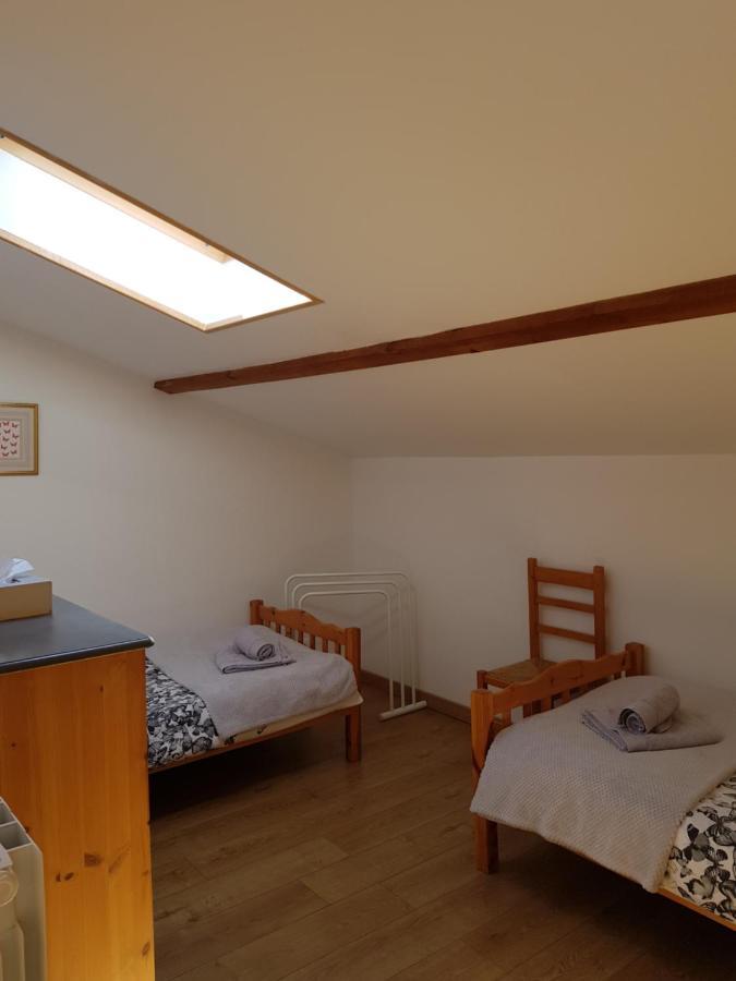 Les Trois Lions Apartman Foix Kültér fotó
