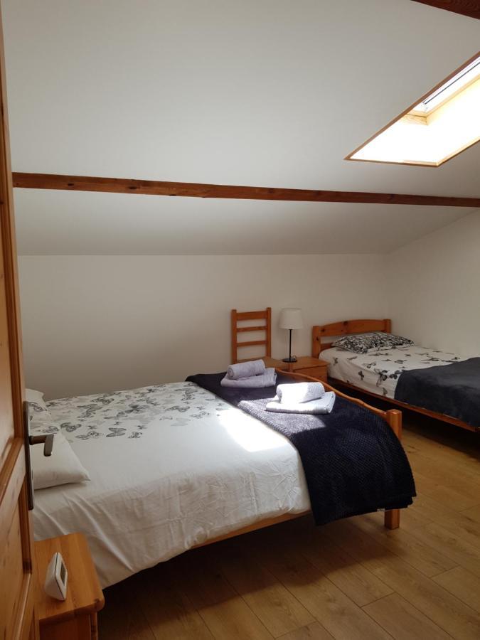 Les Trois Lions Apartman Foix Kültér fotó